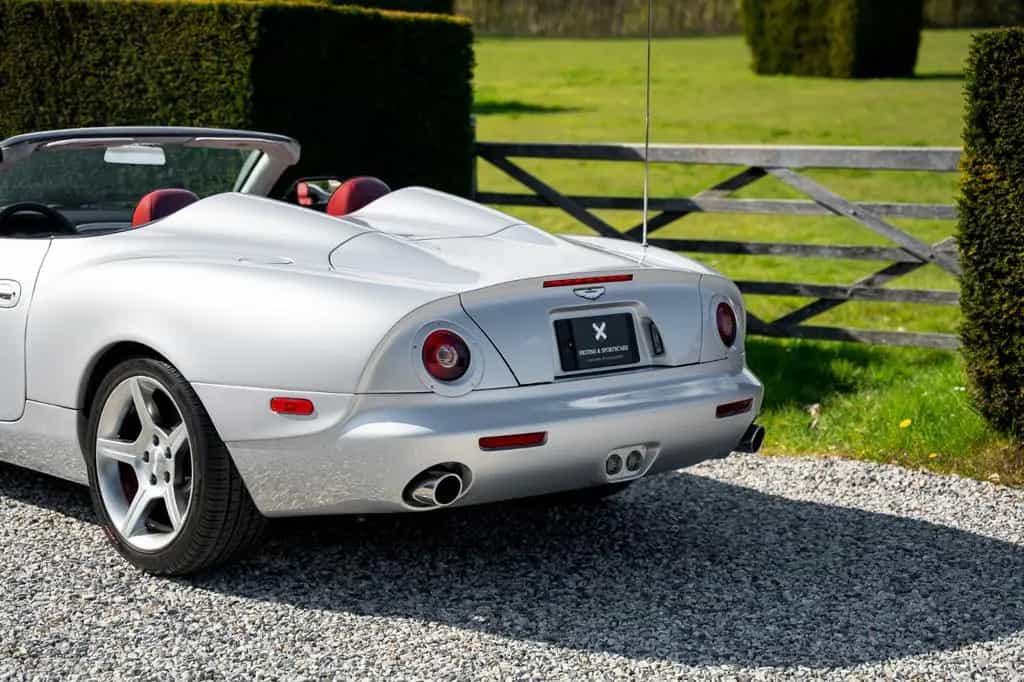 Aston Martin AR1 - 240 Miles - 84 of 99 Ex. - Just Serviced 07/2003-photo-9