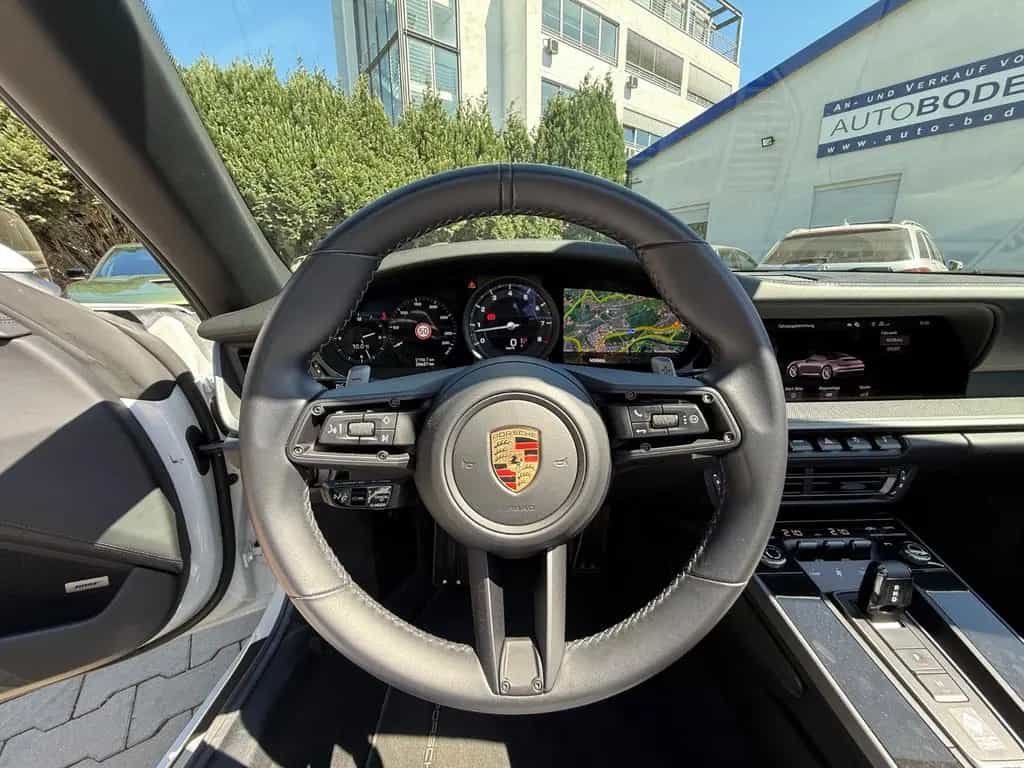 Porsche 992 Carrera S Cabriolet 2.Hd·dt.Fzg·20tkm·Klappe 04/2020-photo-28