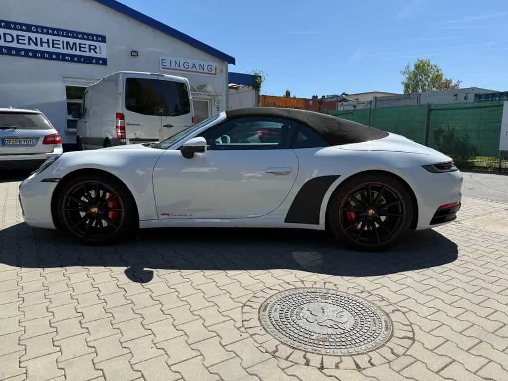 Porsche 992 Carrera S Cabriolet 2.Hd·dt.Fzg·20tkm·Klappe 04/2020-photo-3
