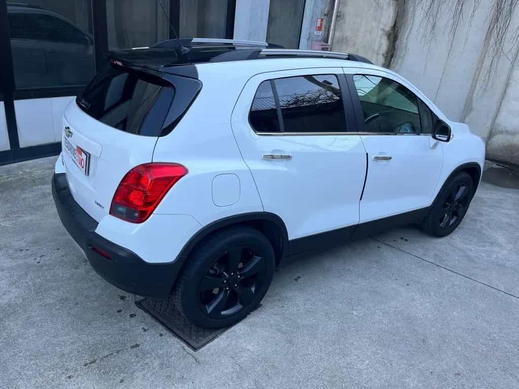 Chevrolet Trax 1.7 diesel FWD LTZ 08/2014-photo-9