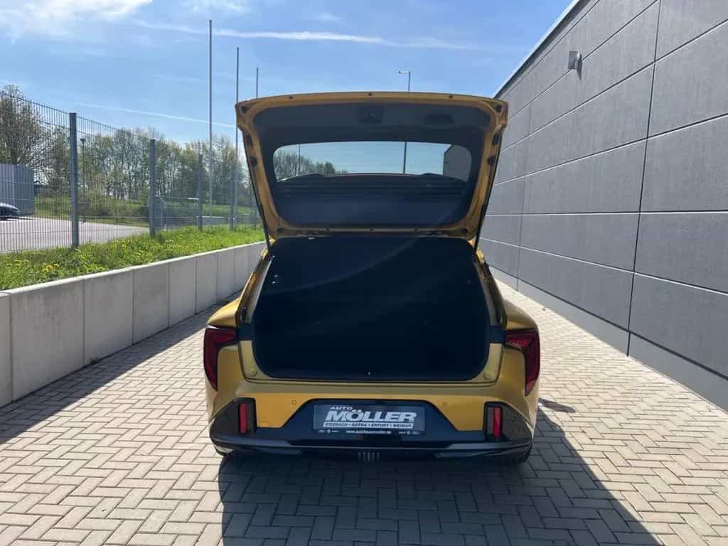 Kia K4 1.6T GT-Line DCT7 DWP+ SZ SD 360 Kamera HUD 1 null-photo-11