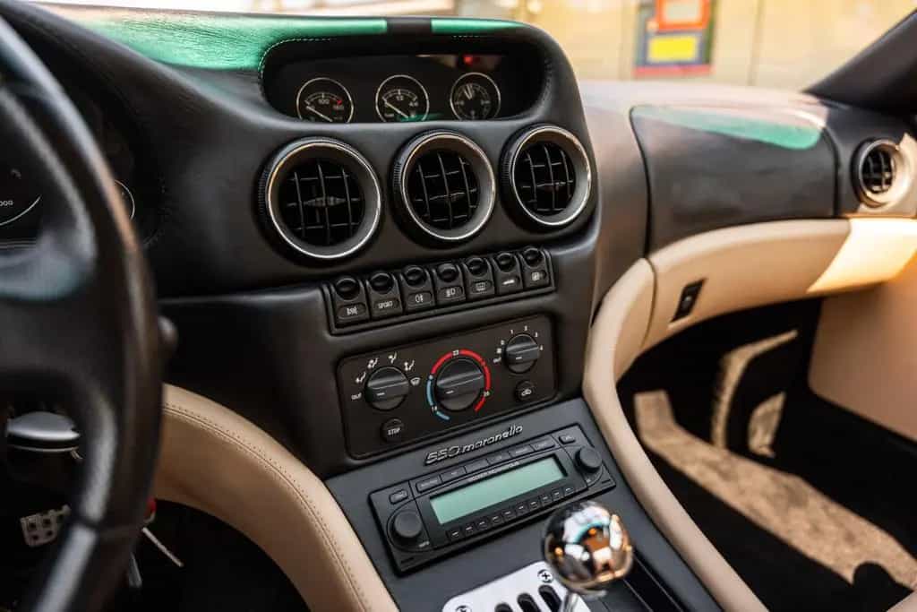 Ferrari Maranello / '00 / V12 / MANUAL / DUTCH DELIVERED 05/2000-photo-21