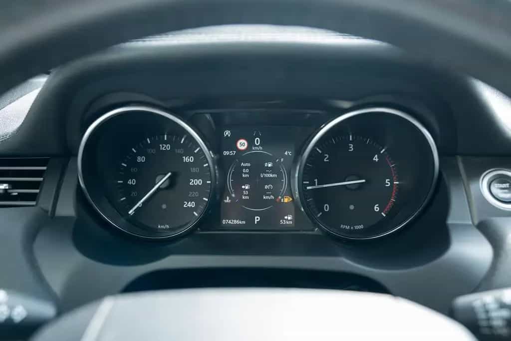 Land Rover Range Rover Rover Evoque SE Dynamic 2.0*NAVI*AHK* 06/2018-photo-18