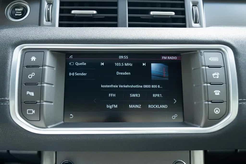 Land Rover Range Rover Rover Evoque SE Dynamic 2.0*NAVI*AHK* 06/2018-photo-20