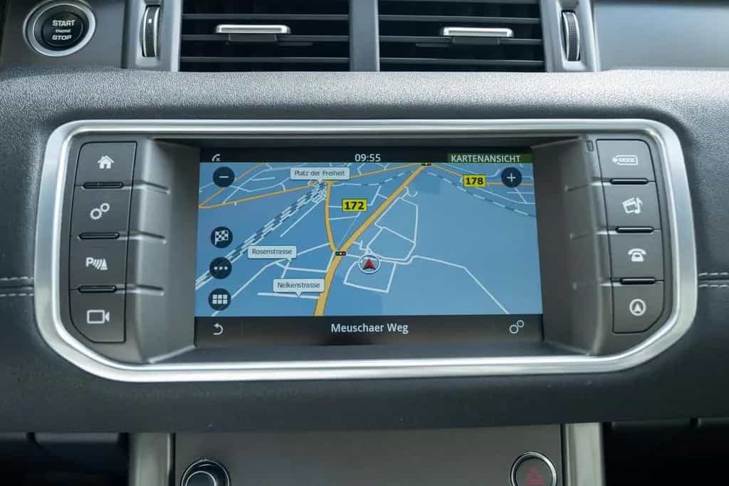 Land Rover Range Rover Rover Evoque SE Dynamic 2.0*NAVI*AHK* 06/2018-photo-21