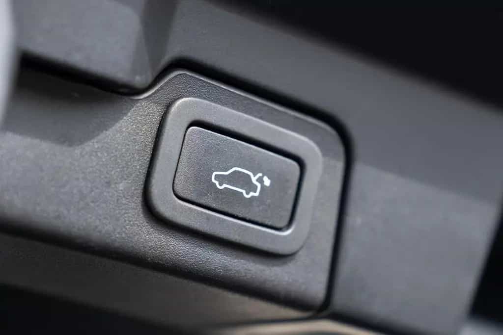 Land Rover Range Rover Rover Evoque SE Dynamic 2.0*NAVI*AHK* 06/2018-photo-31