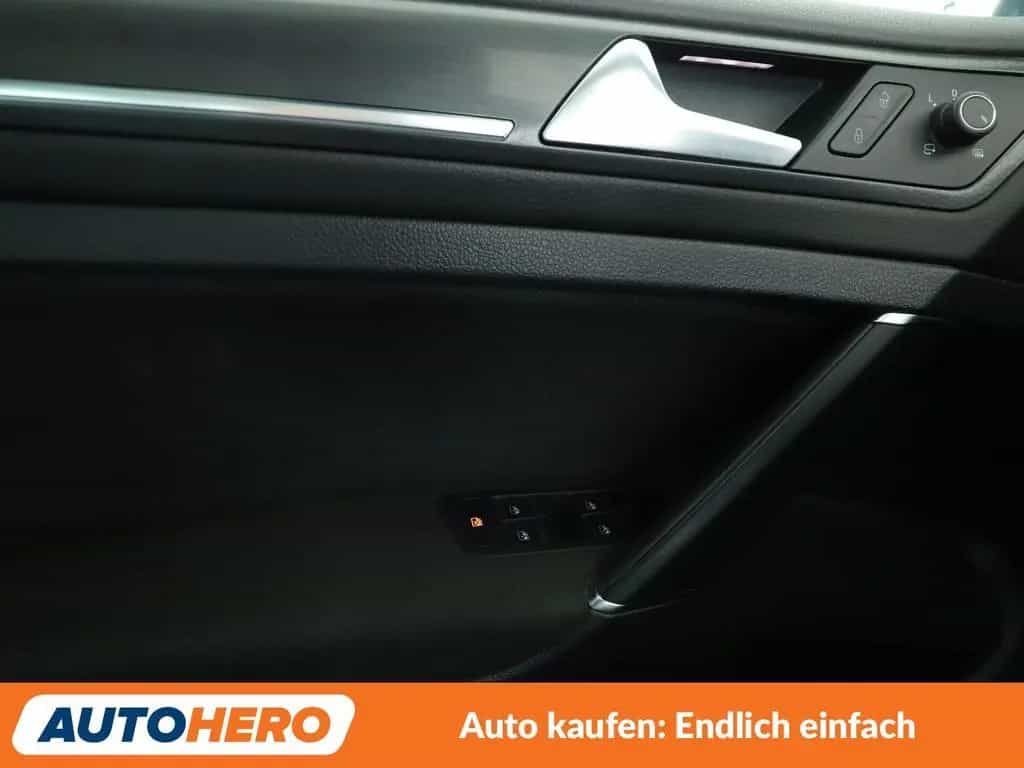 Volkswagen Golf VII 2.0 TSI GTI Performance BM Aut.*NAVI* 12/2019-photo-25
