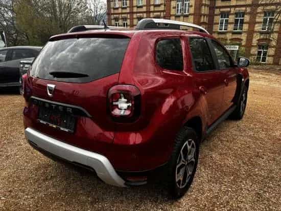 Dacia Duster TCe 130 2WD GPF Celebration +GJR 06/2021-photo-3