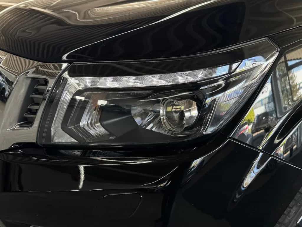 Nissan Navara NP300 Tekna DC 4x4 HardTop*LED*AHK*APP 06/2021-photo-6