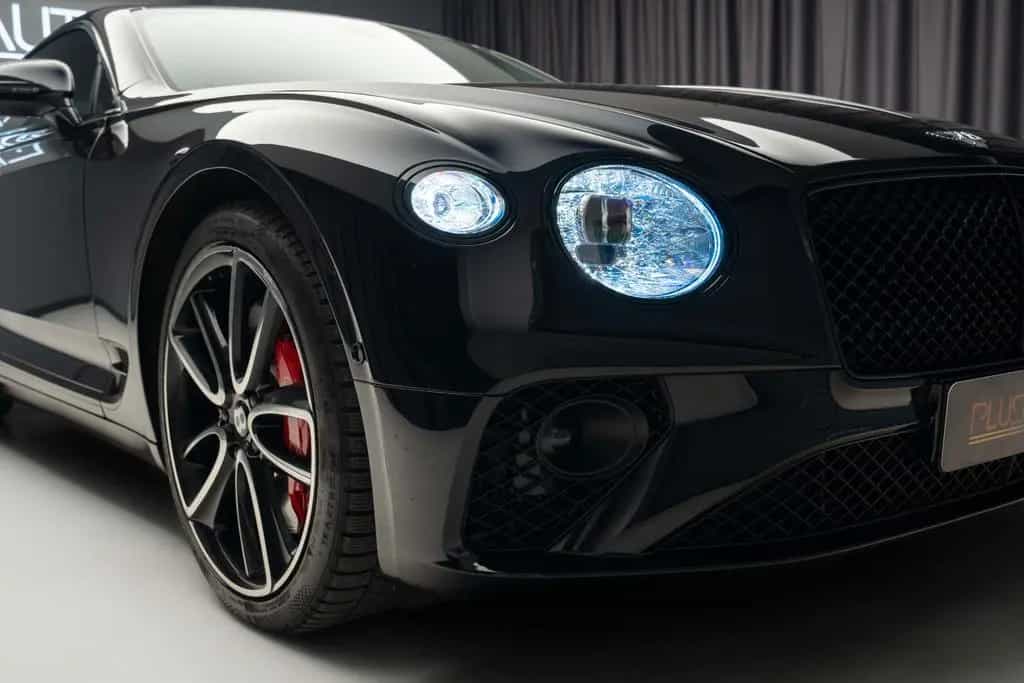 Bentley Continental GT V8 11/2020-photo-13