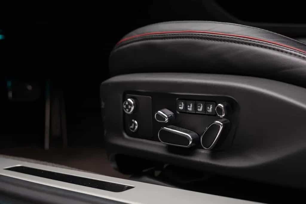 Bentley Continental GT V8 11/2020-photo-21