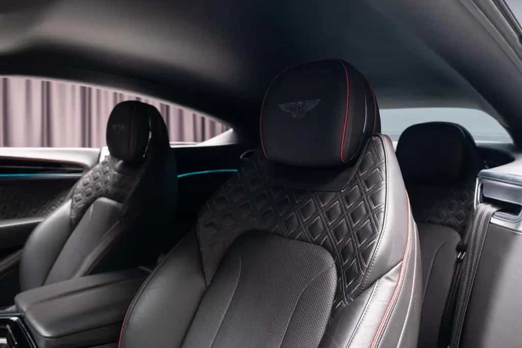 Bentley Continental GT V8 11/2020-photo-23