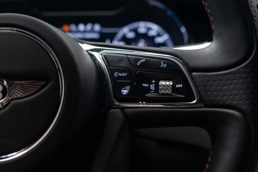 Bentley Continental GT V8 11/2020-photo-27