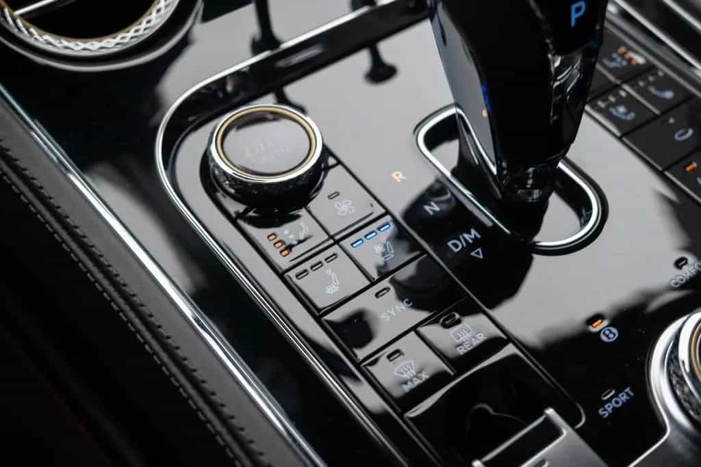 Bentley Continental GT V8 11/2020-photo-32