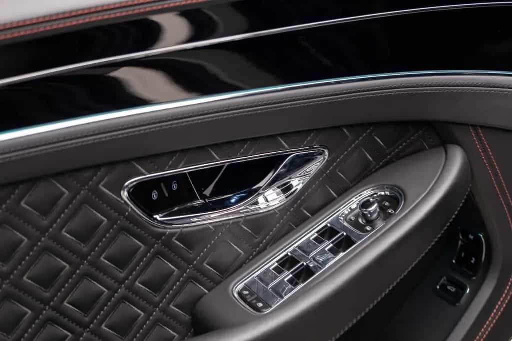Bentley Continental GT V8 11/2020-photo-36