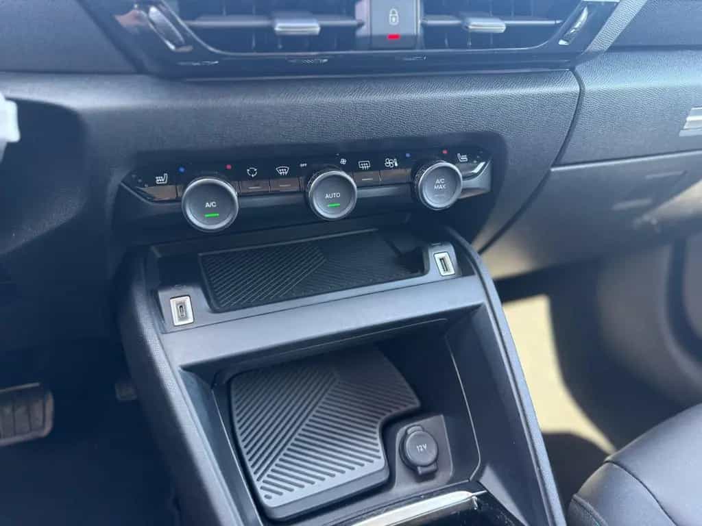 Citroën C4 Lim. Feel Pack/R.Kamera/SHZ/Apple-Carplay 09/2023-photo-18
