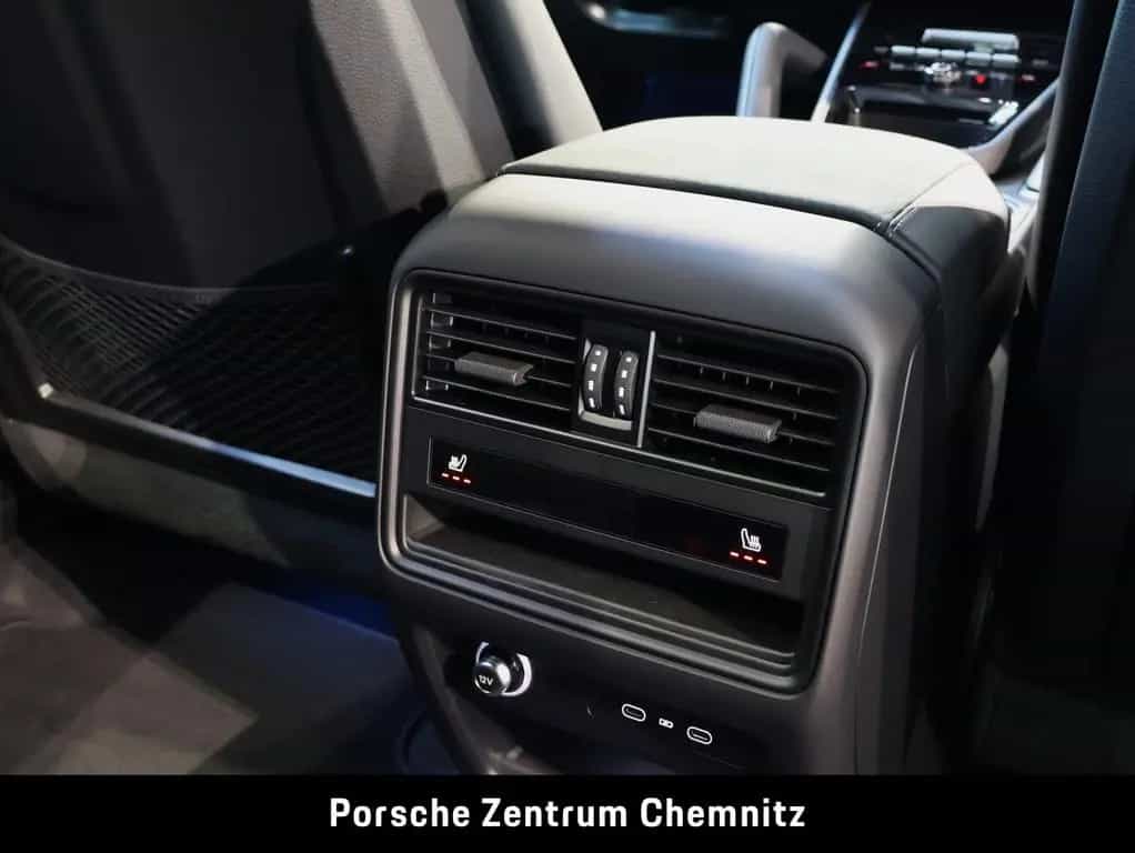 Porsche Cayenne GTS PCCB;18-Wege;Standhzg.;InnoDrive 09/2025-photo-29