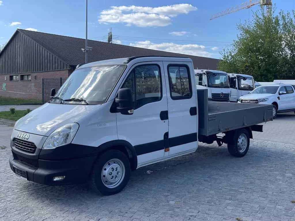 Iveco Other Daily 35 S 17 3.0HPI DOKA 1H*Klima*WEBASTO*AHK 12/2012-photo-2
