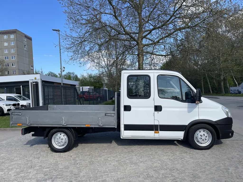 Iveco Other Daily 35 S 17 3.0HPI DOKA 1H*Klima*WEBASTO*AHK 12/2012-photo-7