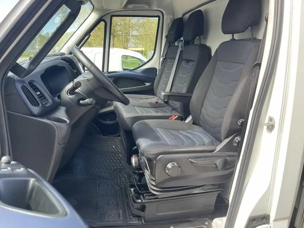 Iveco Other Daily 35S18 V/P HI-MATIC 3450 1H*Klima*WEBASTO* 06/2019-photo-10