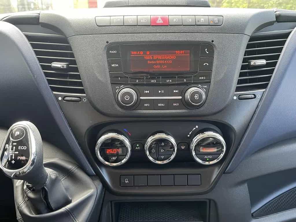 Iveco Other Daily 35S18 V/P HI-MATIC 3450 1H*Klima*WEBASTO* 06/2019-photo-15