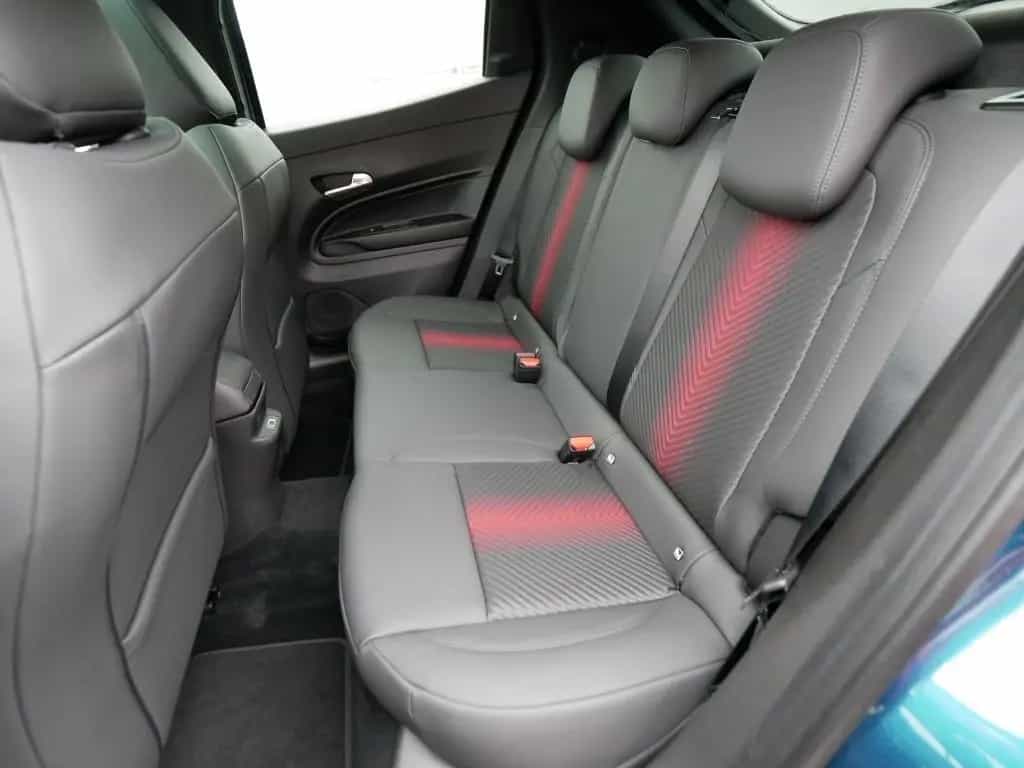 Alfa Romeo Junior IBRIDA SPECIALE 1.2 VGT 145PS DCT6 SCHIEB 10/2025-photo-16
