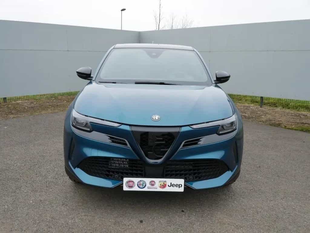 Alfa Romeo Junior IBRIDA SPECIALE 1.2 VGT 145PS DCT6 SCHIEB 10/2025-photo-7