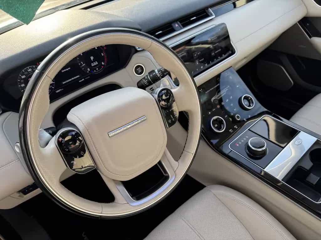 Land Rover Range Rover Rover Velar R-Dynamic SE+PANO+MERIDIAN+AHK 02/2019-photo-9