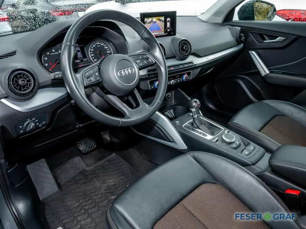Audi Q2 1.0TFSI S tronic LED/Kamera/AHK/Optik 04/2018-photo-2