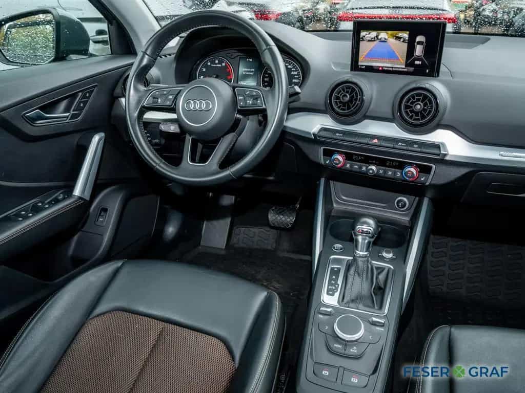 Audi Q2 1.0TFSI S tronic LED/Kamera/AHK/Optik 04/2018-photo-3