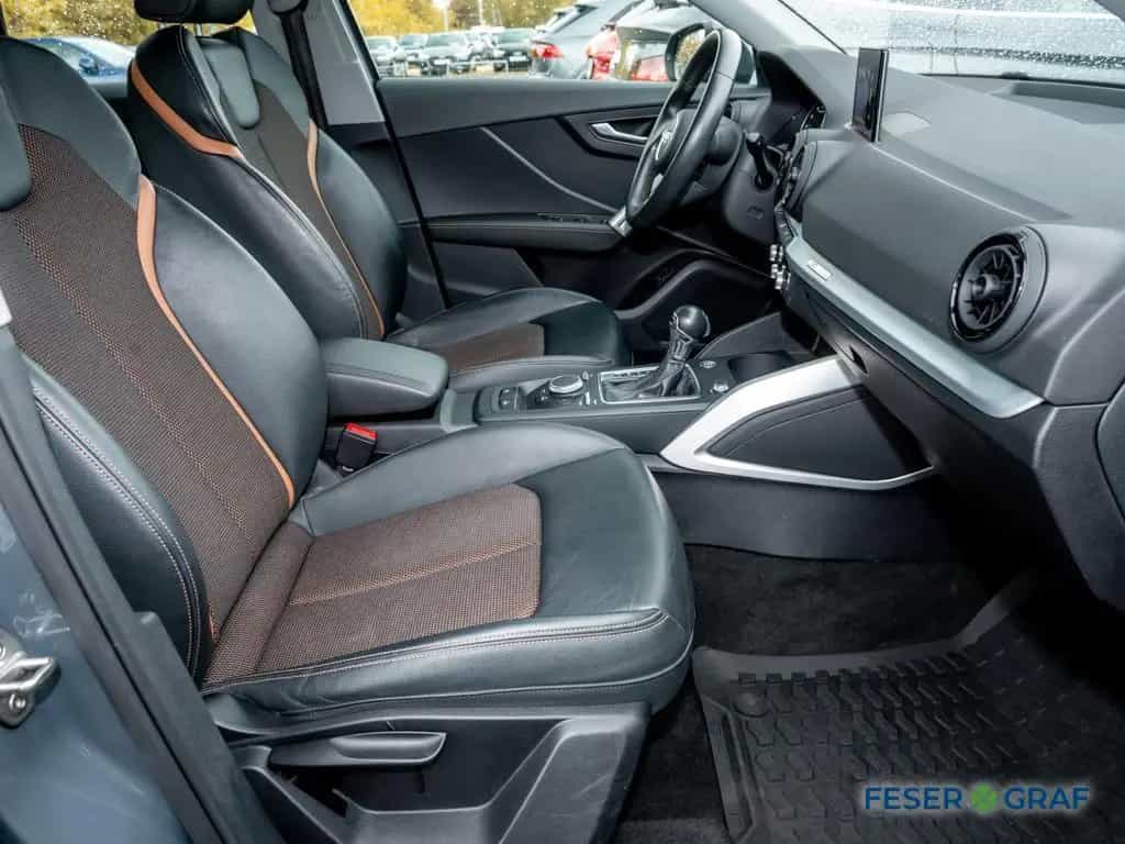Audi Q2 1.0TFSI S tronic LED/Kamera/AHK/Optik 04/2018-photo-5