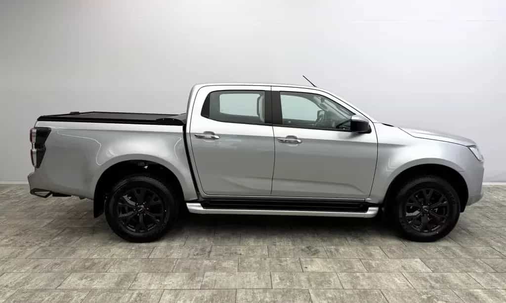 Isuzu D-Max 4x4 °Rollo°AHK°SHZ°PDC°RFK°Garantie° 05/2022-photo-4