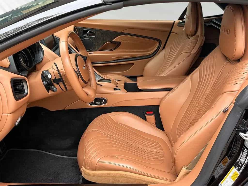 Aston Martin DB11 4.0 V8 Volante/unfallfrei/neuer Service 02/2019-photo-7