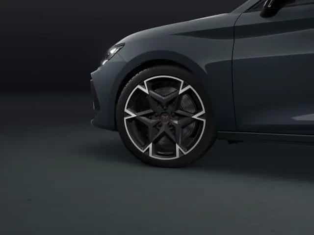 Cupra Leon Sportstourer 2.0 TSI DSG 245 kW 4Drive VZ M null-photo-1