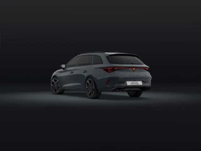 Cupra Leon Sportstourer 2.0 TSI DSG 245 kW 4Drive VZ M null-photo-2