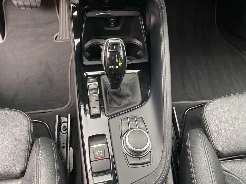 BMW X1 xDrive20d xLine ACC LED SpurAss AHK HUD RFK 10/2019-photo-22