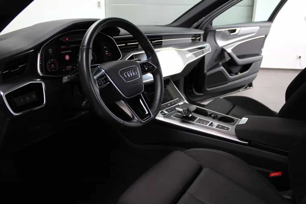 Audi A6 AVANT 45 TDI QU. S LINE AHK/VIRTUAL/LED`S/19" 03/2022-photo-1