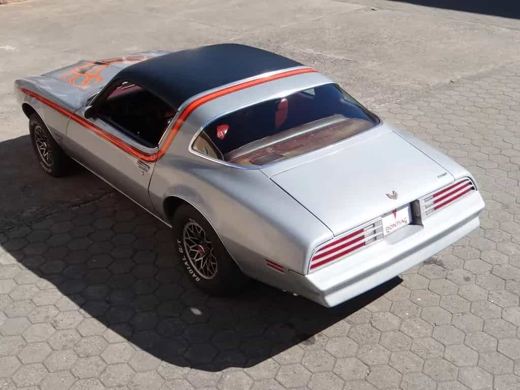 Pontiac Firebird ~ 400cui/V8 ~ ungeschweißt ~ matching 02/1976-photo-13