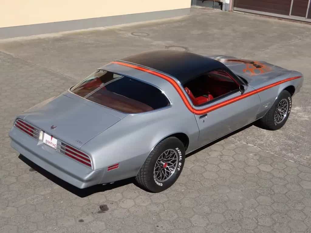 Pontiac Firebird ~ 400cui/V8 ~ ungeschweißt ~ matching 02/1976-photo-14