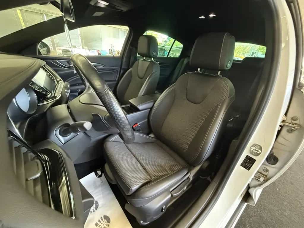 Opel Insignia B Grand Sport Innovation *OPC Line* LED 07/2018-photo-19