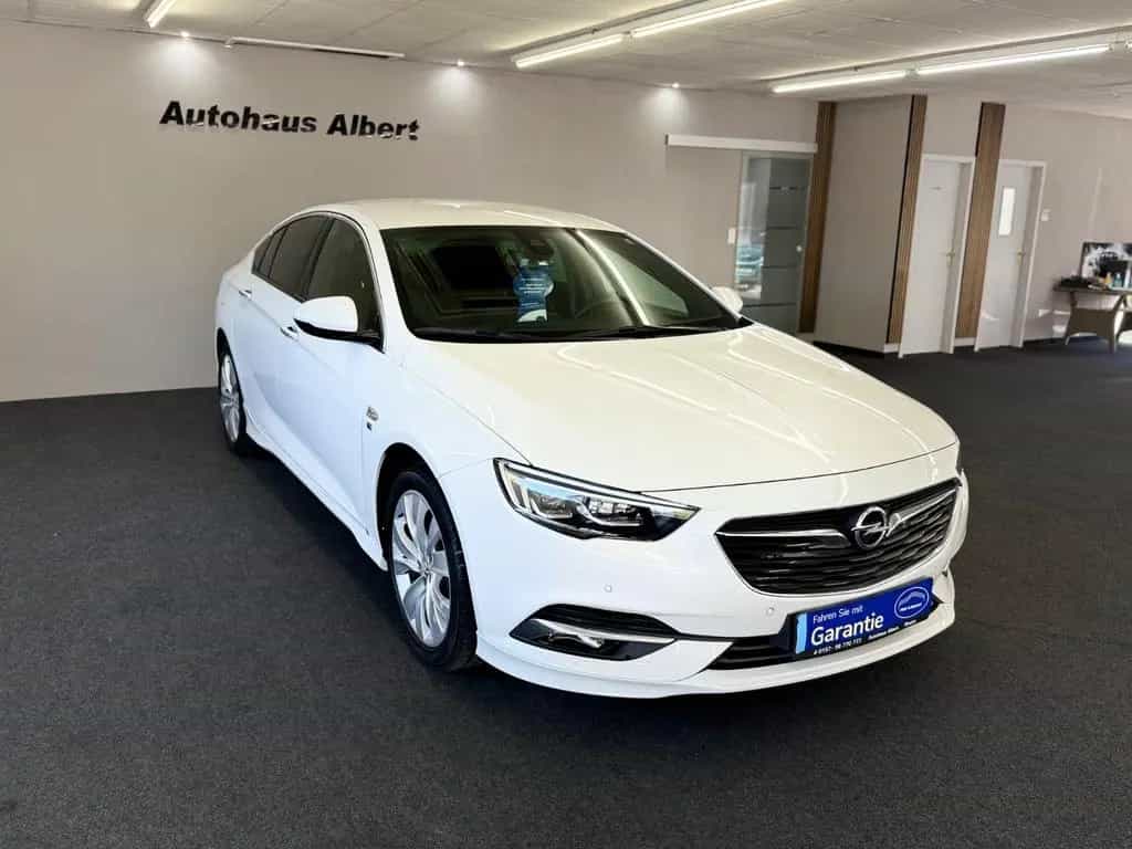 Opel Insignia B Grand Sport Innovation *OPC Line* LED 07/2018-photo-2
