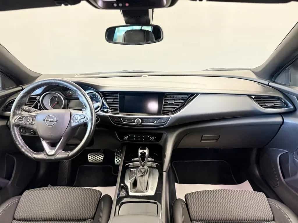 Opel Insignia B Grand Sport Innovation *OPC Line* LED 07/2018-photo-24