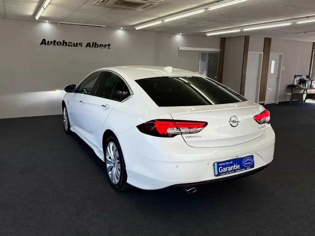 Opel Insignia B Grand Sport Innovation *OPC Line* LED 07/2018-photo-9