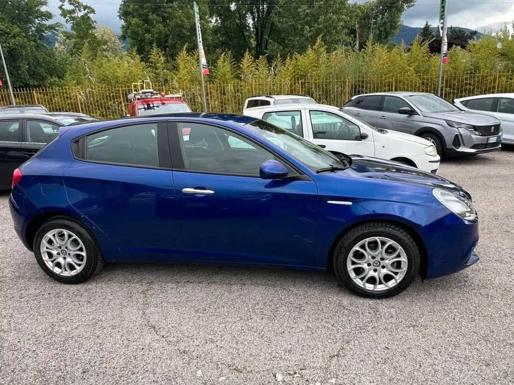 Alfa Romeo Giulietta 1.6 JTDm 120 CV 01/2018-photo-4
