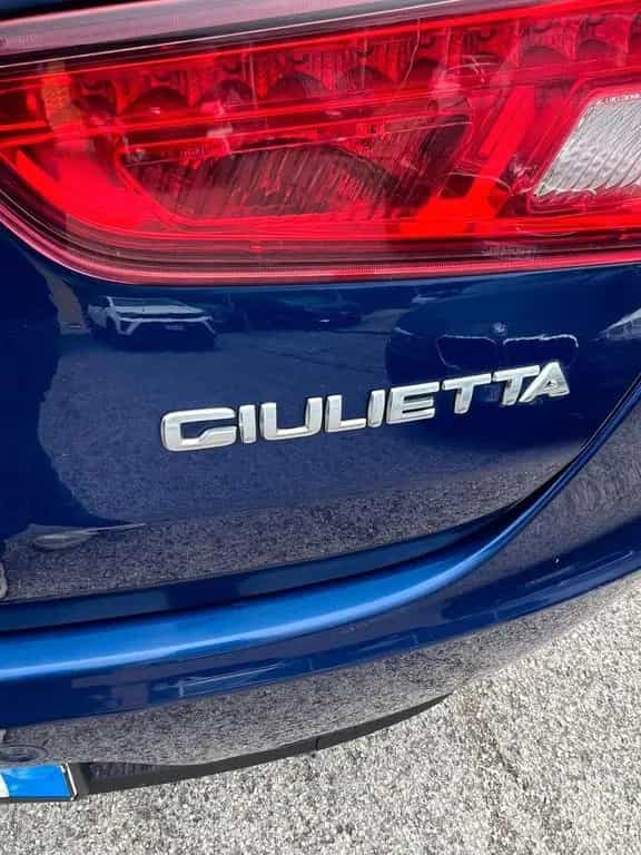 Alfa Romeo Giulietta 1.6 JTDm 120 CV 01/2018-photo-8