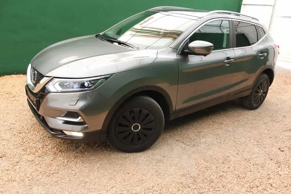 Nissan Qashqai N-Connecta/ Kamera/ Glasdach/ SHZ/ 39tkm 01/2020-photo-2