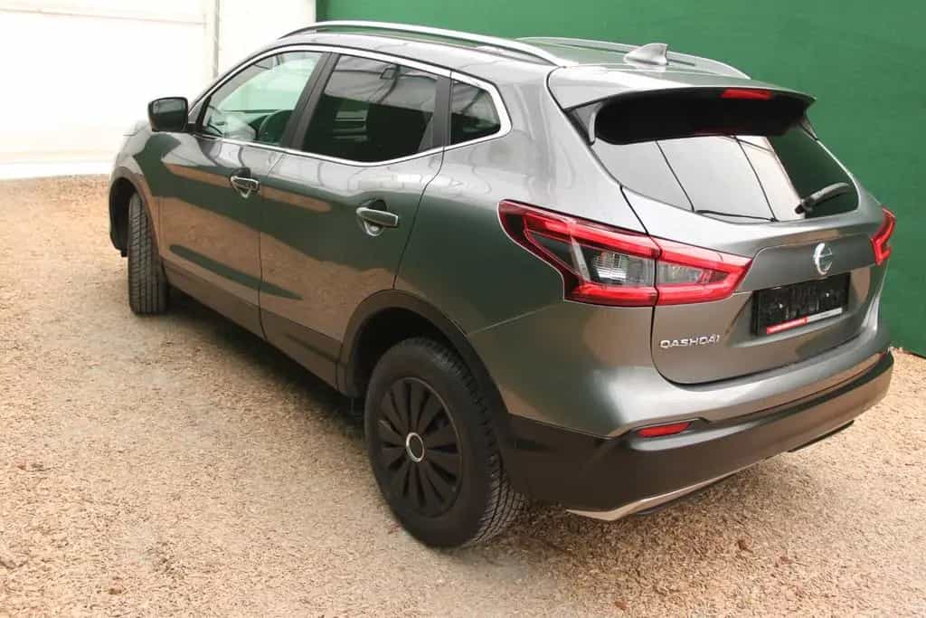Nissan Qashqai N-Connecta/ Kamera/ Glasdach/ SHZ/ 39tkm 01/2020-photo-3