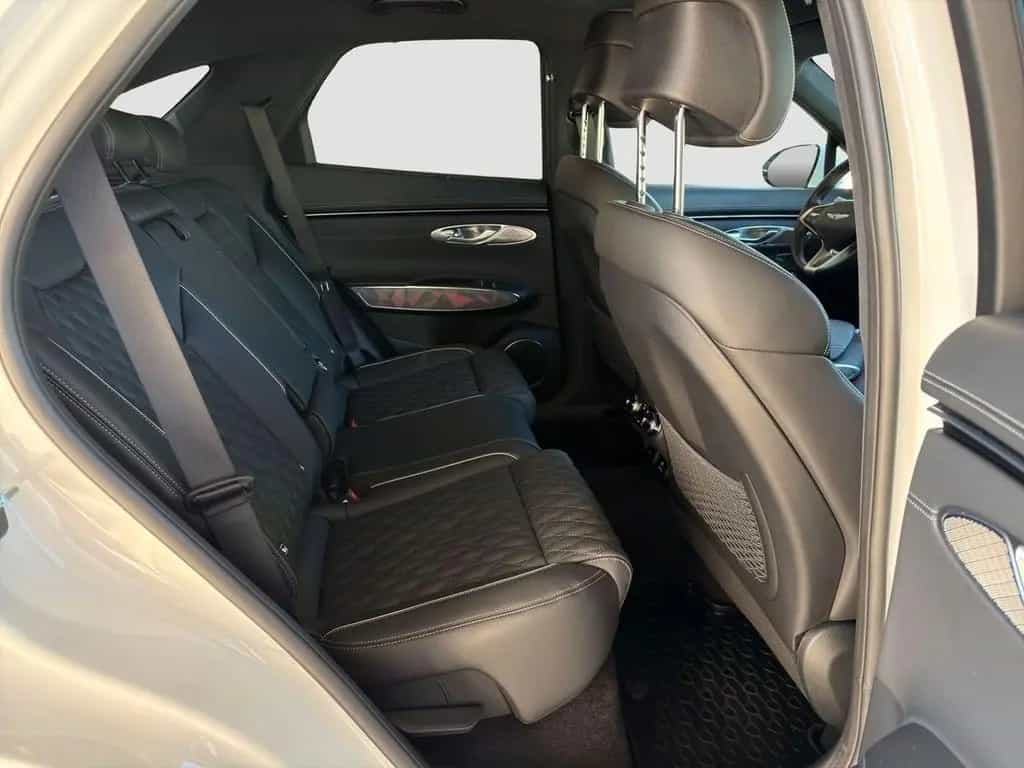 Genesis GV70 Sport 4WD 01/2023-photo-14