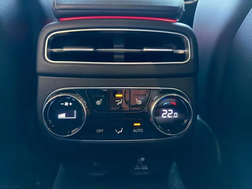 Genesis GV70 Sport 4WD 01/2023-photo-25