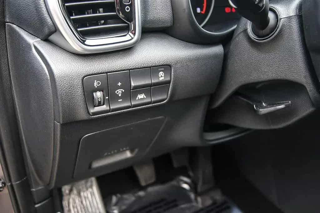 Kia Sportage 1.6 GDI Dream Team 2WD NAVI KAMERA 4SHZ 04/2019-photo-13